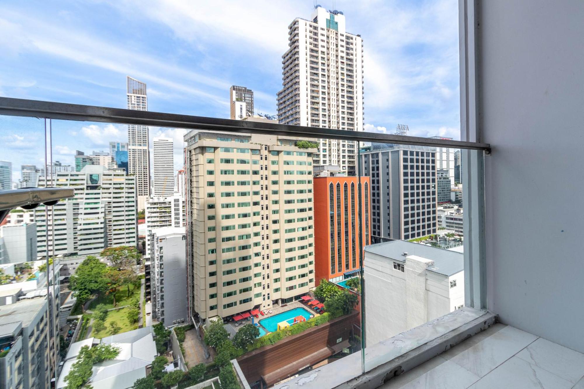 Hyde Sukhumvit 11 Branded Suites Bangkok Exteriér fotografie